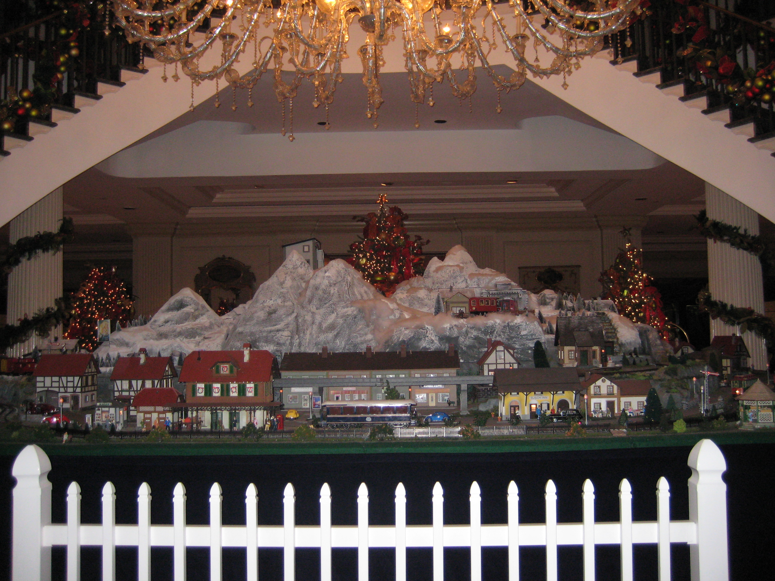 Charleston Place Hotel Christmas decor