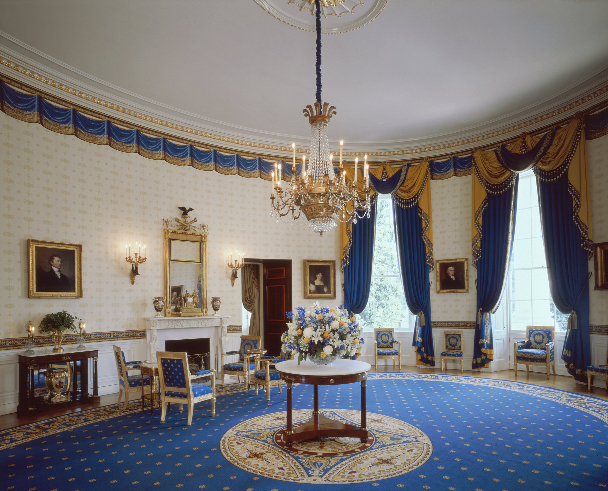 White House blue room