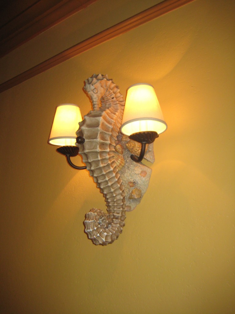 Atantis resort seahorse sconce