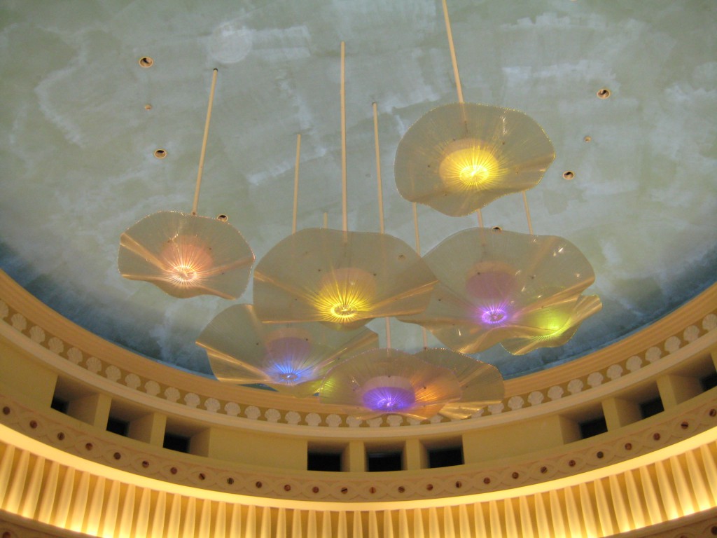 Atlantis resort jellyfish lights