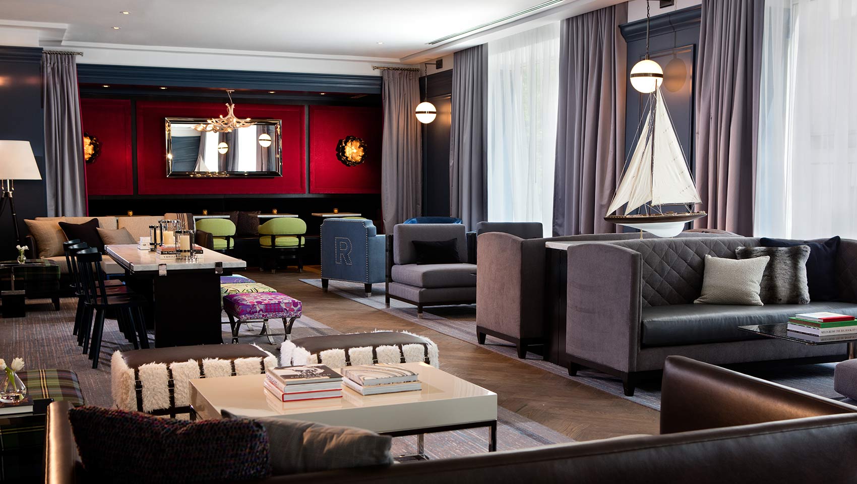 kimpton-cardinal-hotel-living-room